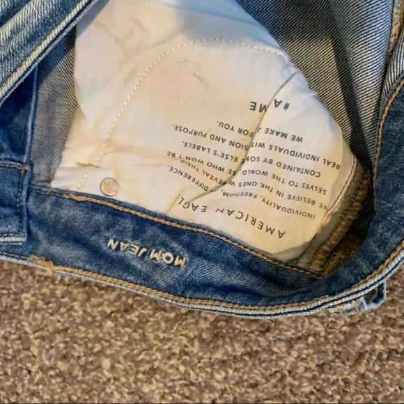 American Eagle Mom Jeans - Picture 4 of 4